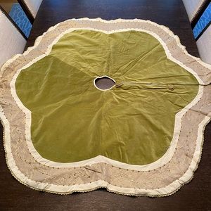 Citron green velvet Christmas tree skirt